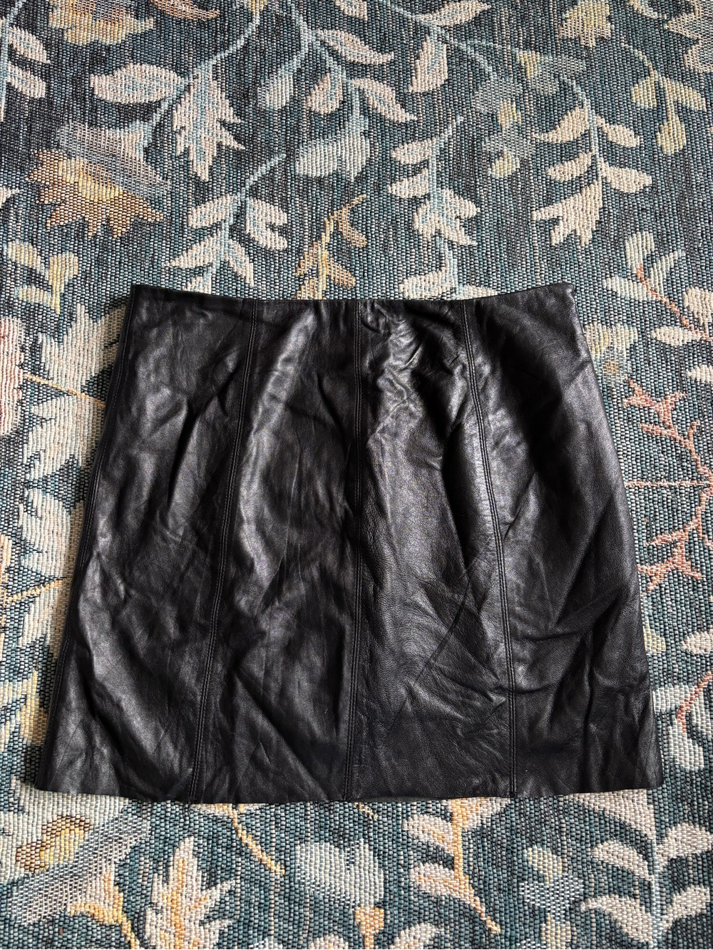 Jones New York Black Leather Mini Skirt Size 4